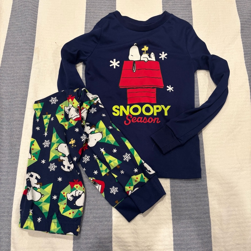 Peanuts Snoopy Pajama Set